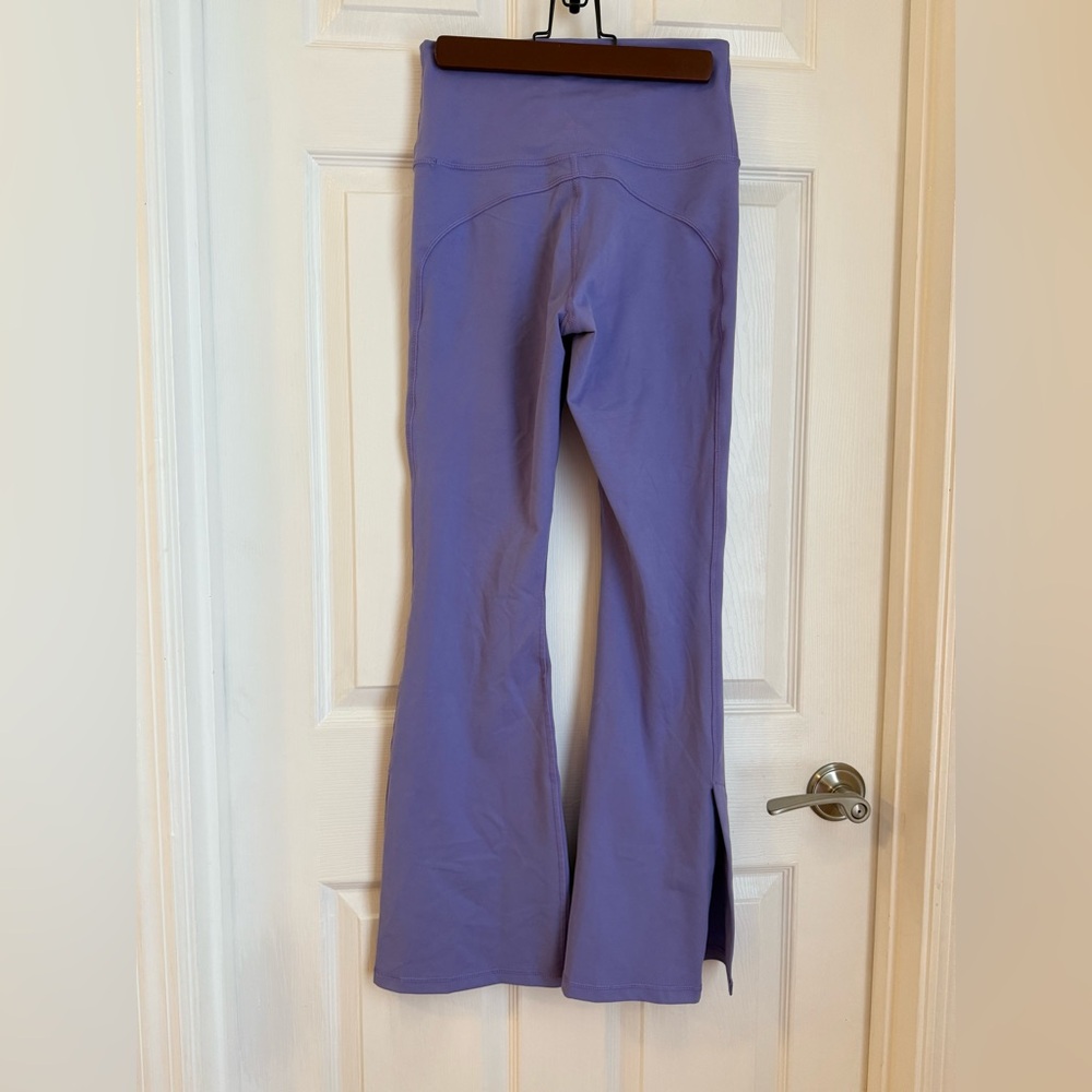 Offline by Aerie Lavender Flare Leggings - Large - Picture 2 of 7